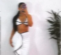 Mia_Zey