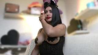 layla-nicols